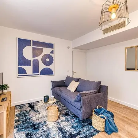 Quartier Gare, 2 Personnes, Wifi Fibre, Balcon Appartement