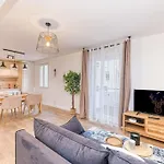 شقة Quartier Gare, 2 Personnes, Wifi Fibre, Balcon *