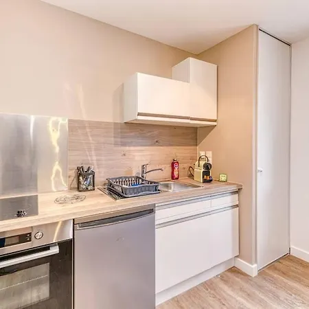 Quartier Gare, 2 Personnes, Wifi Fibre, Balcon Apartamento *